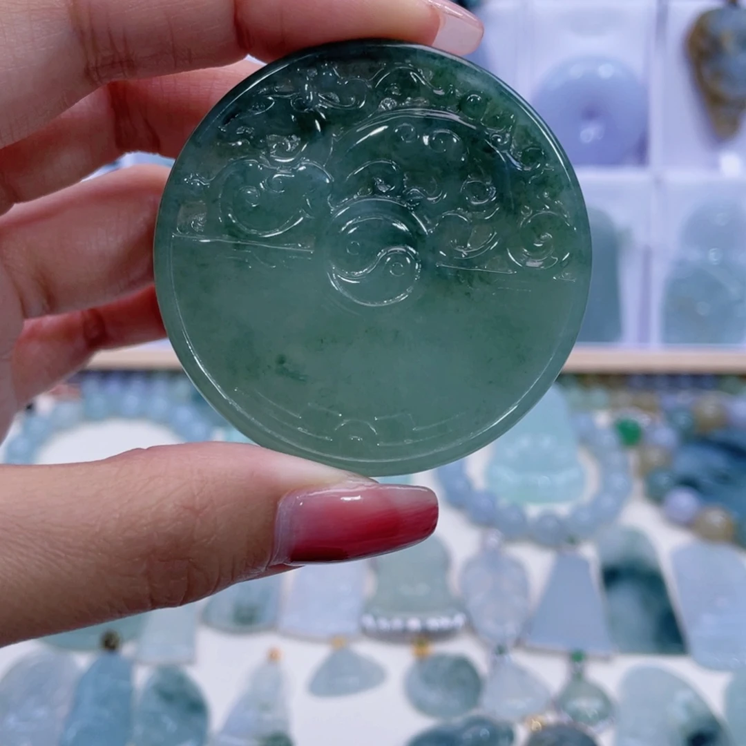 翡翠颈饰未镶嵌T****o缅甸翡翠A货未镶嵌