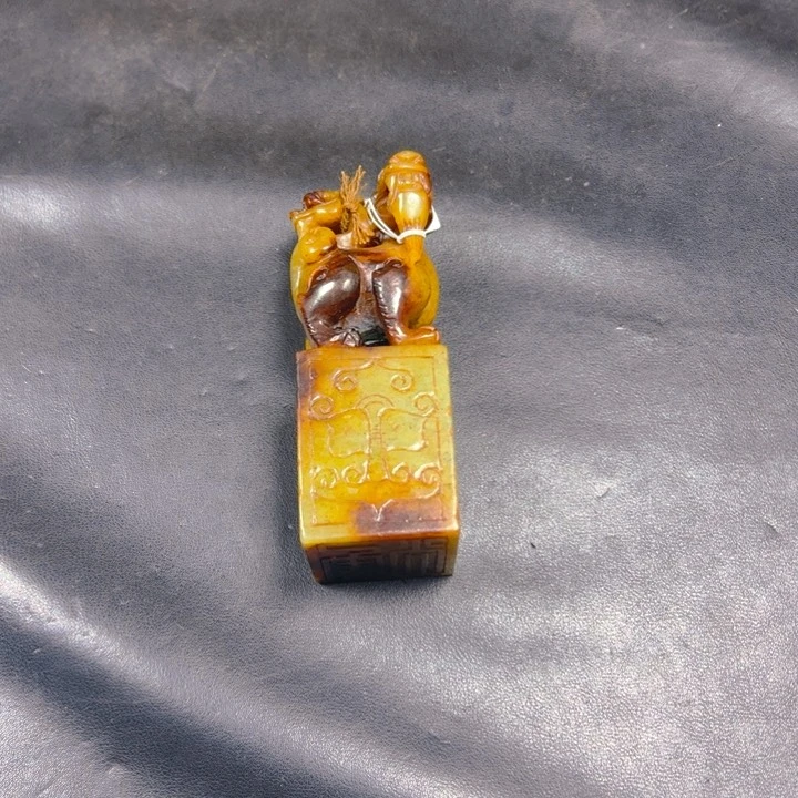 和田玉把件未镶嵌