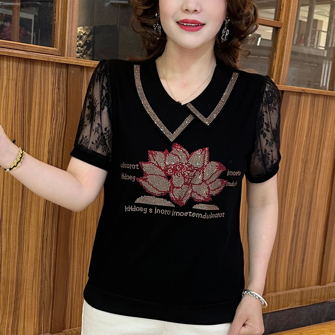 2025新款宽松休闲风T恤烫钻时尚翻领中老年女装绣花蕾丝小衫X1992