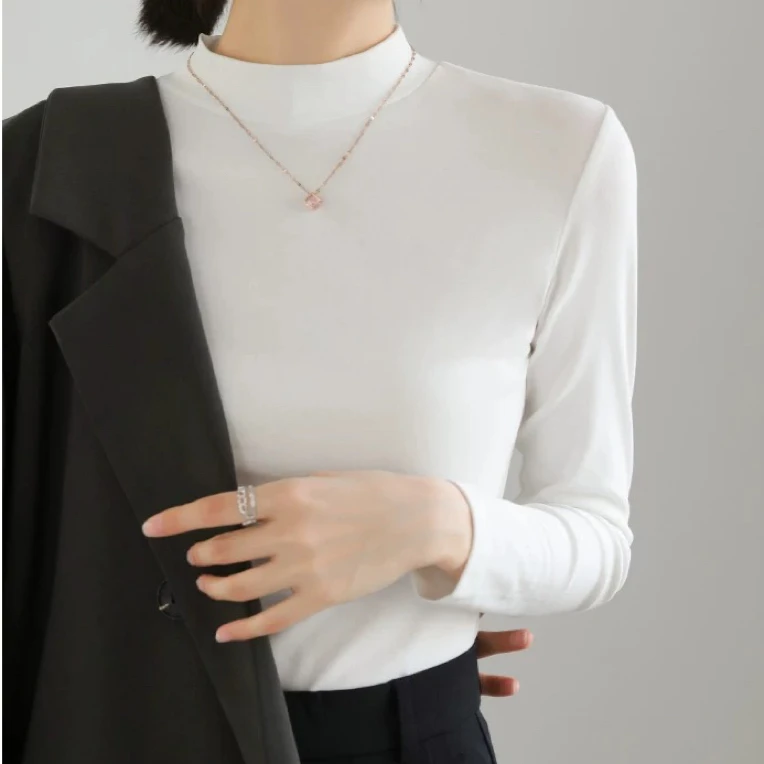 烁幂秋冬季新款软糯圆领纯色长袖t恤针织打底衫外穿显瘦内搭百搭