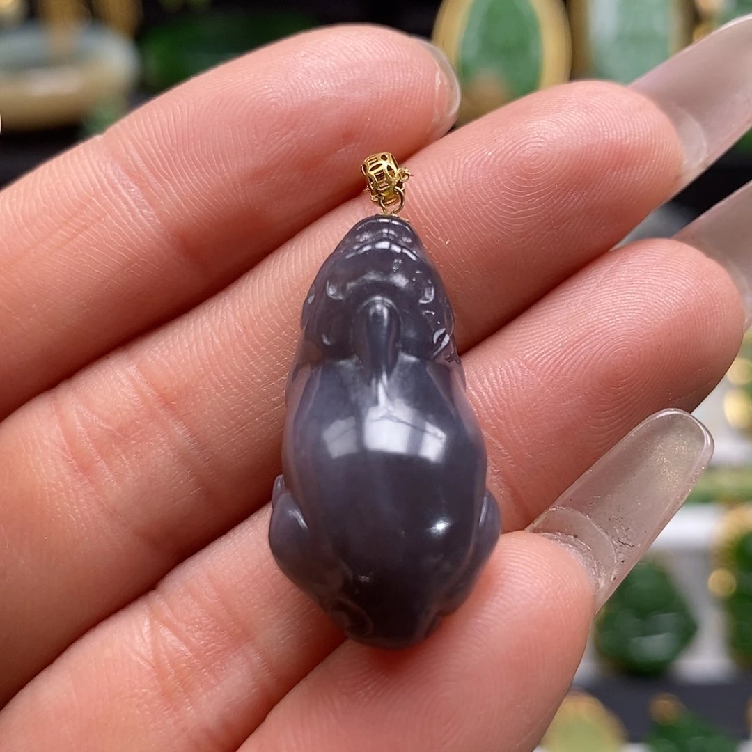 和田玉颈饰18K金镶嵌