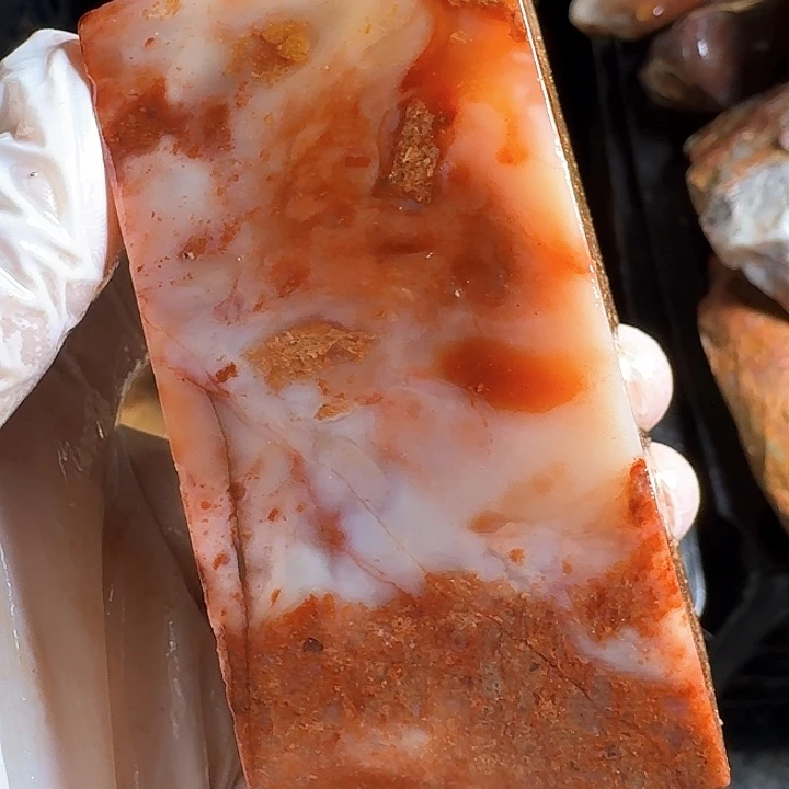 梅***军寿山石寿山石的颜色