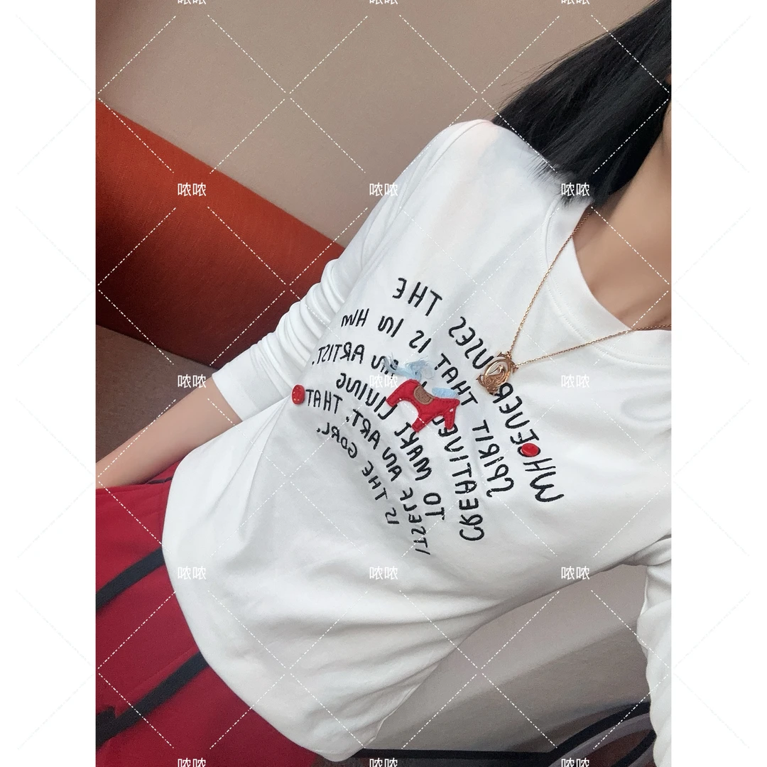 NONG NONG【艺术小马】-2025冬季字母艺术小马流苏纽扣上衣0892717