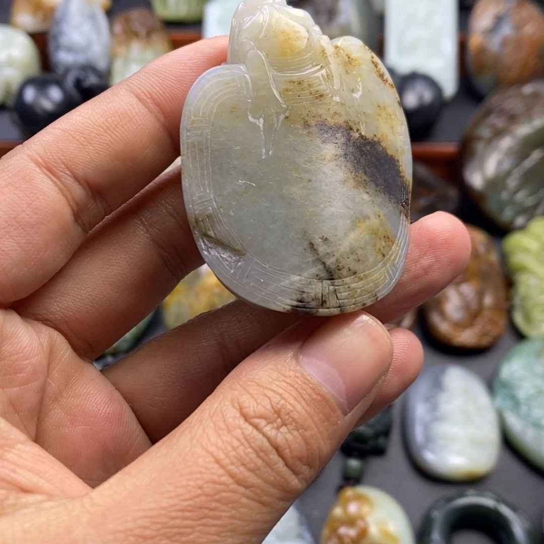 和田玉未镶嵌挂件