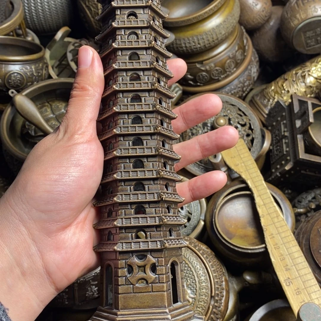 精美铜器做工精良