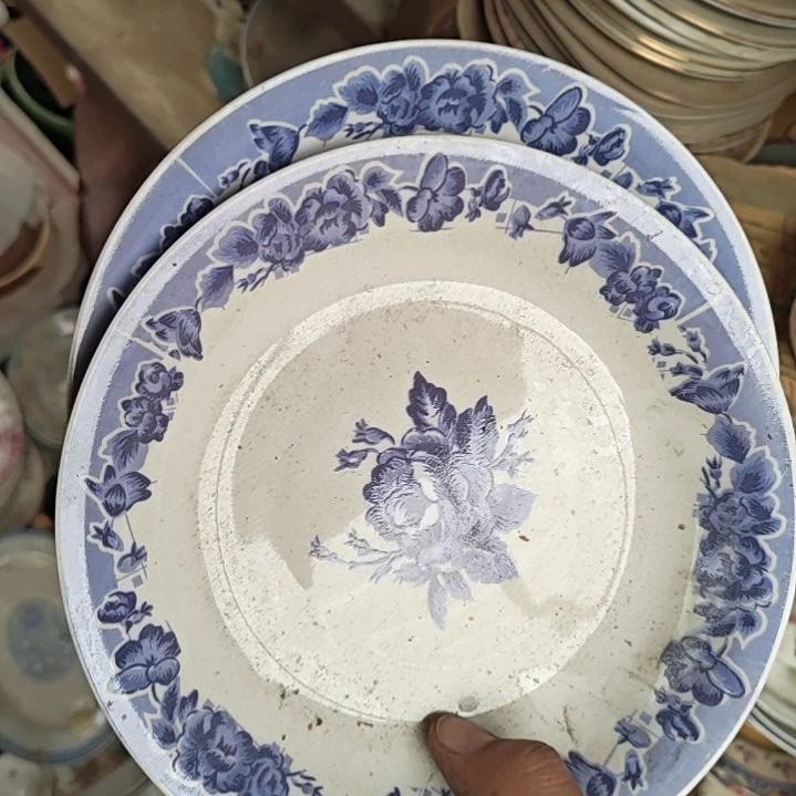陶瓷盘子碗啥都有