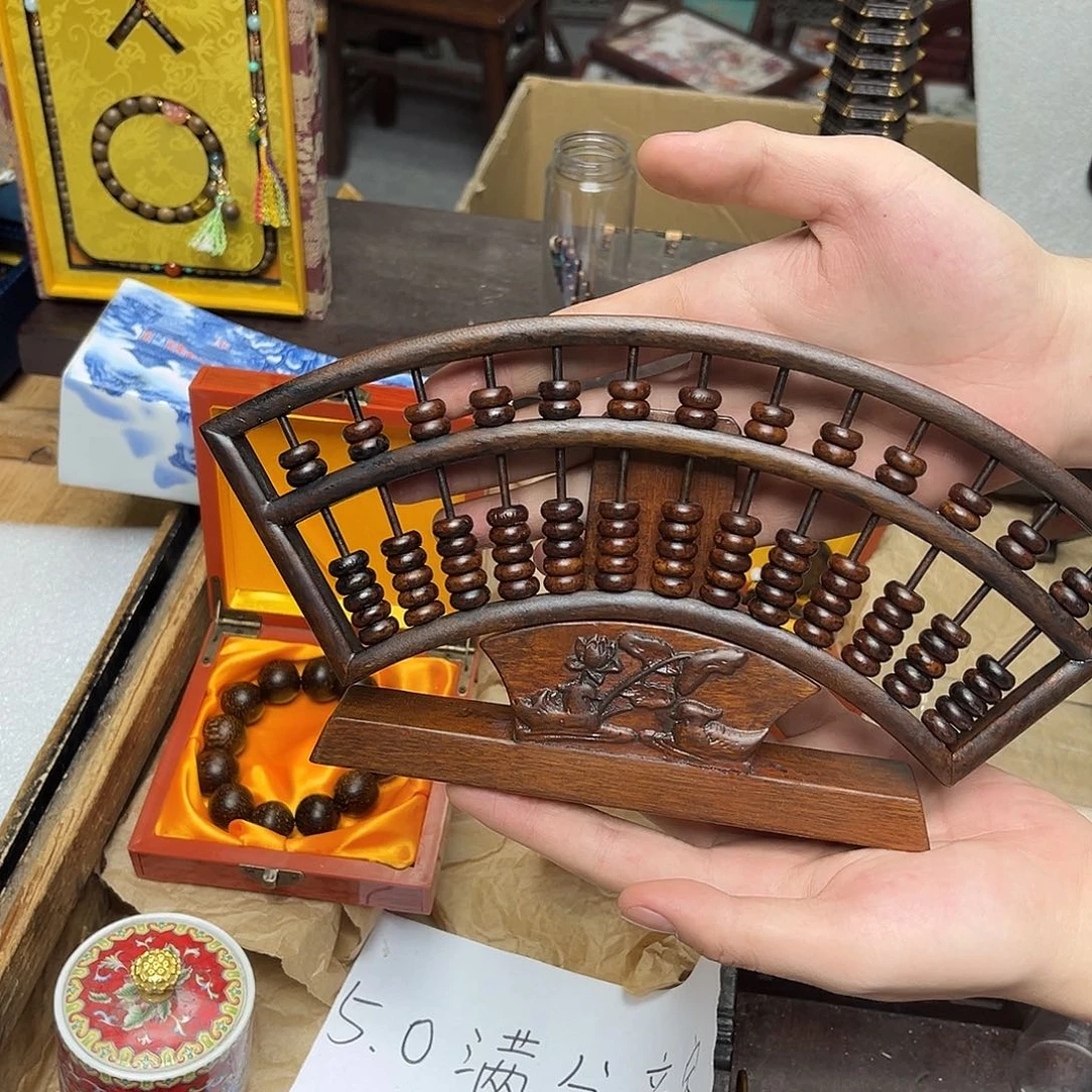大叶紫檀（黑酸枝木类）