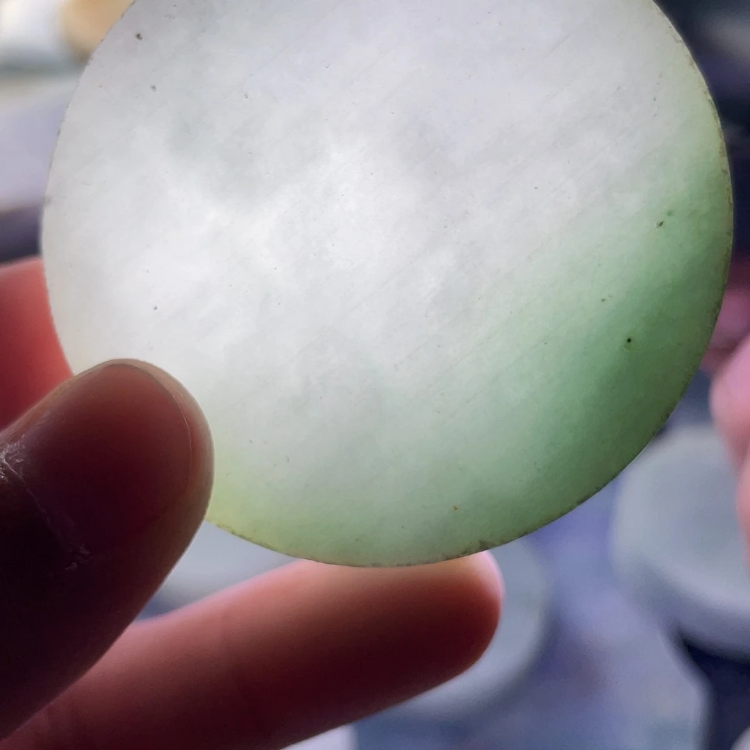 翡翠颈饰未镶嵌毛料86