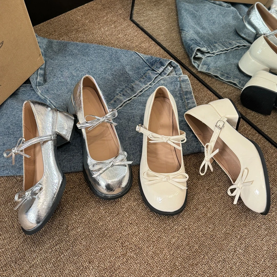 贾不假玛丽珍鞋女款2025新款夏季复古绝美时尚蝴蝶结配裙子小皮鞋
