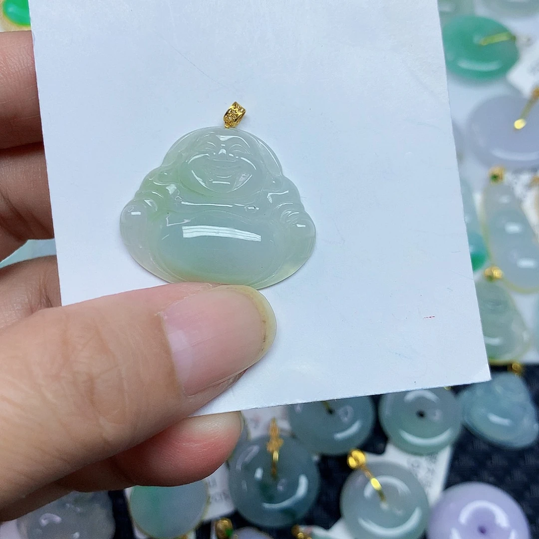 翡翠18K金镶嵌颈饰36788