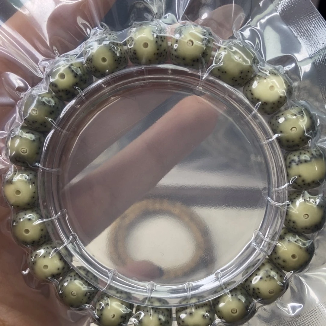 吊坠星月菩提七*`T1 m m m m m m m