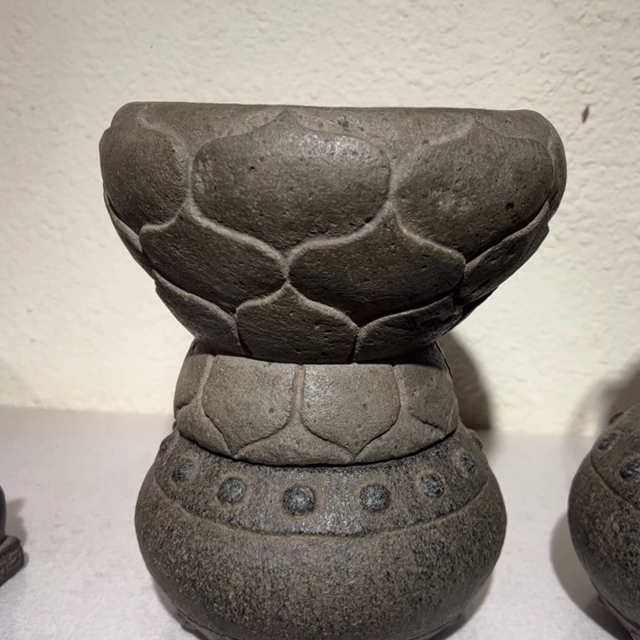 D***K石材莲花盆青石青石