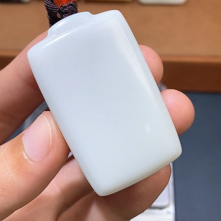 和田玉未镶嵌颈饰A7