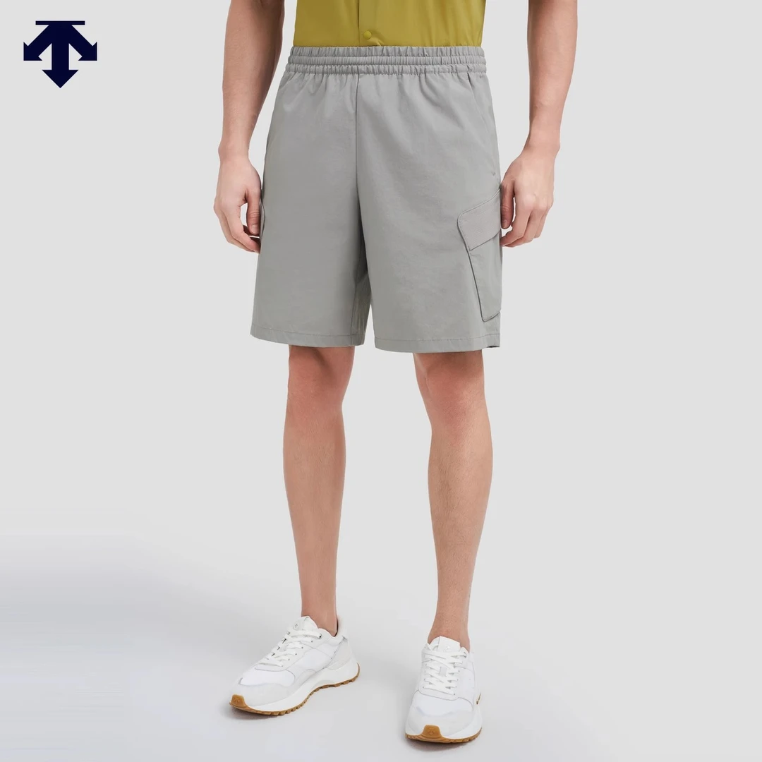 DESCENTE迪桑特BLEU系列都市通勤运动男士梭织运动短裤D5291BHP30