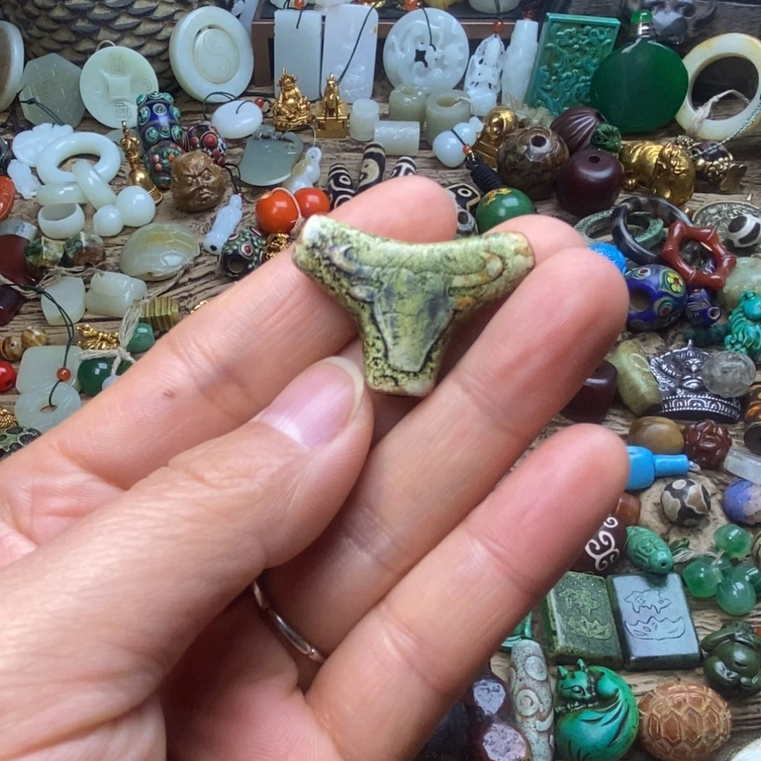 未镶嵌颈饰玛瑙/玉髓