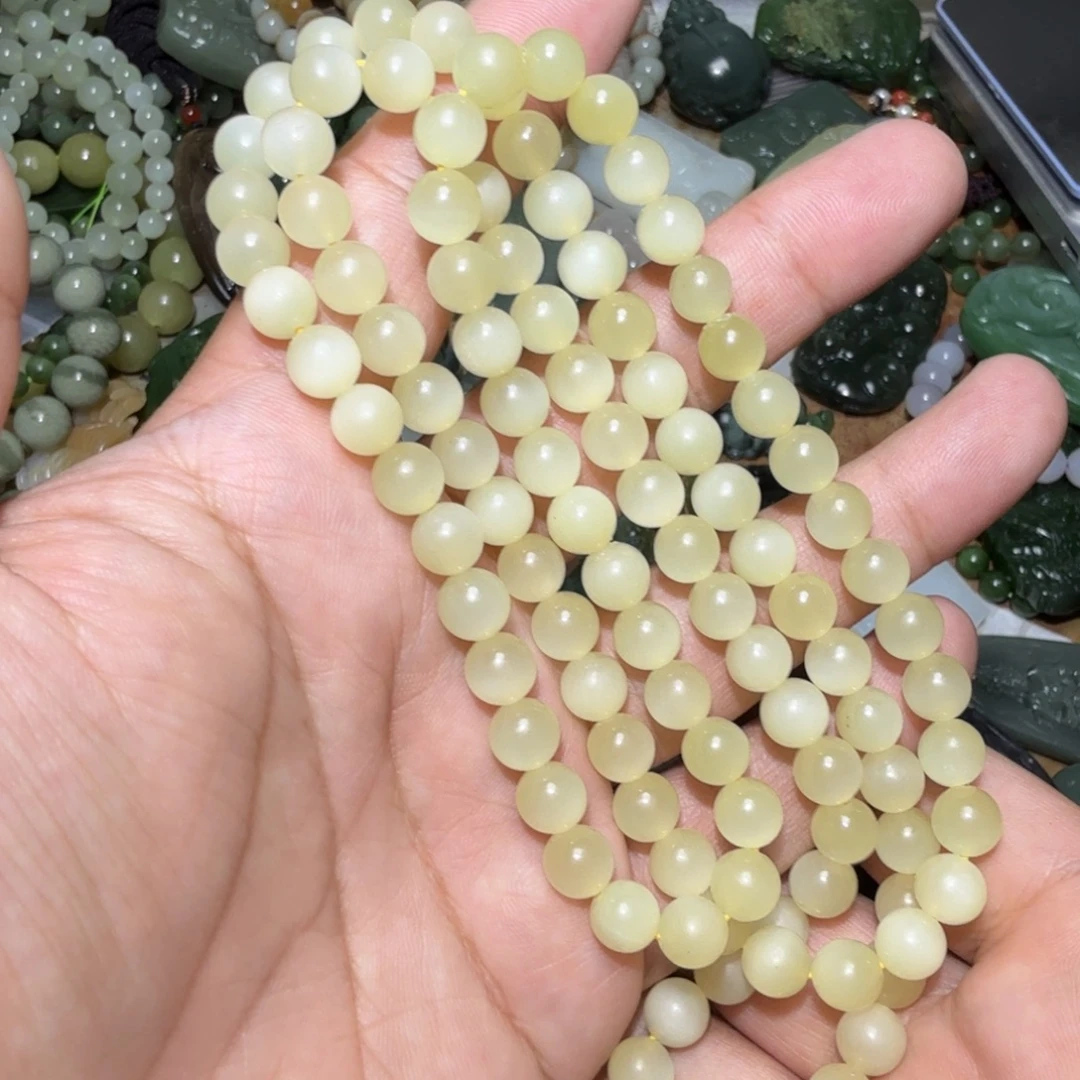 静***思和田玉未镶嵌挂件