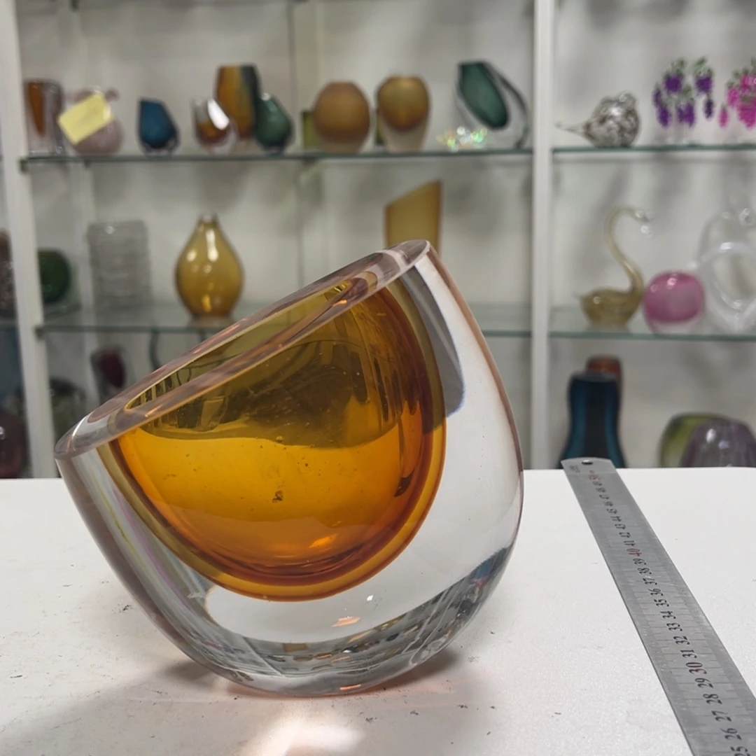 幻彩琉璃花器纯手工痕迹高度14微瑕