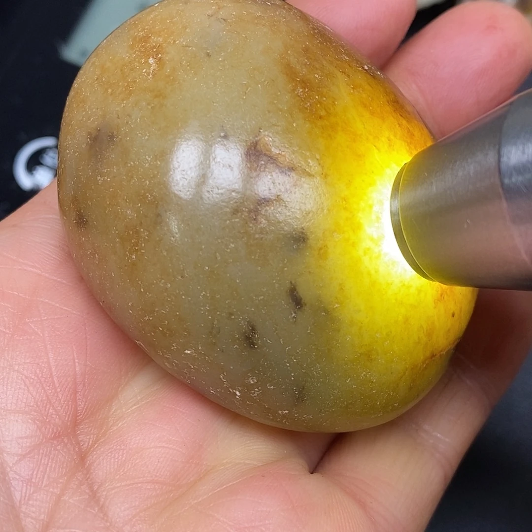 和田玉未镶嵌珠宝奇石