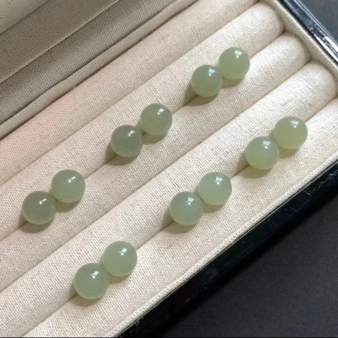 【华之京】和田玉晴水耳钉 简单百搭款 S925银针8mm