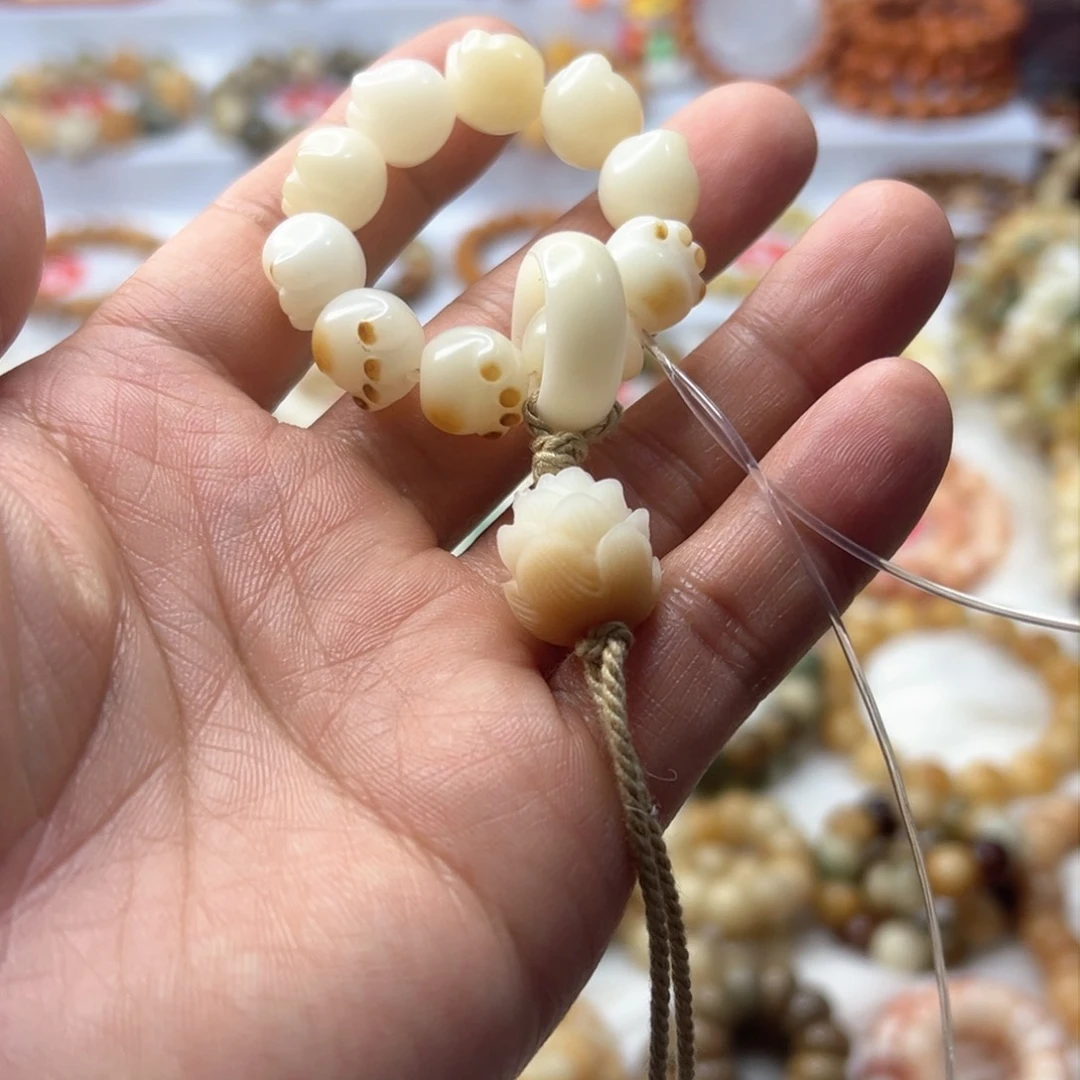 菩提根/象牙果手串M****™