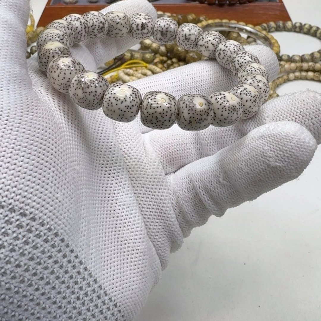 星月菩提手串33灭世瓷白月留白针尖星11单圈