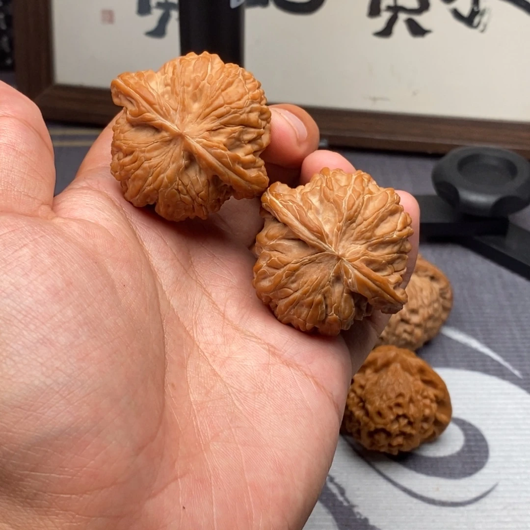 竹***安把件文玩核桃全品正磨45