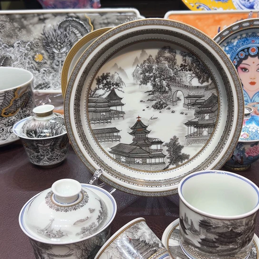 摆件次都快乐看看开门吗