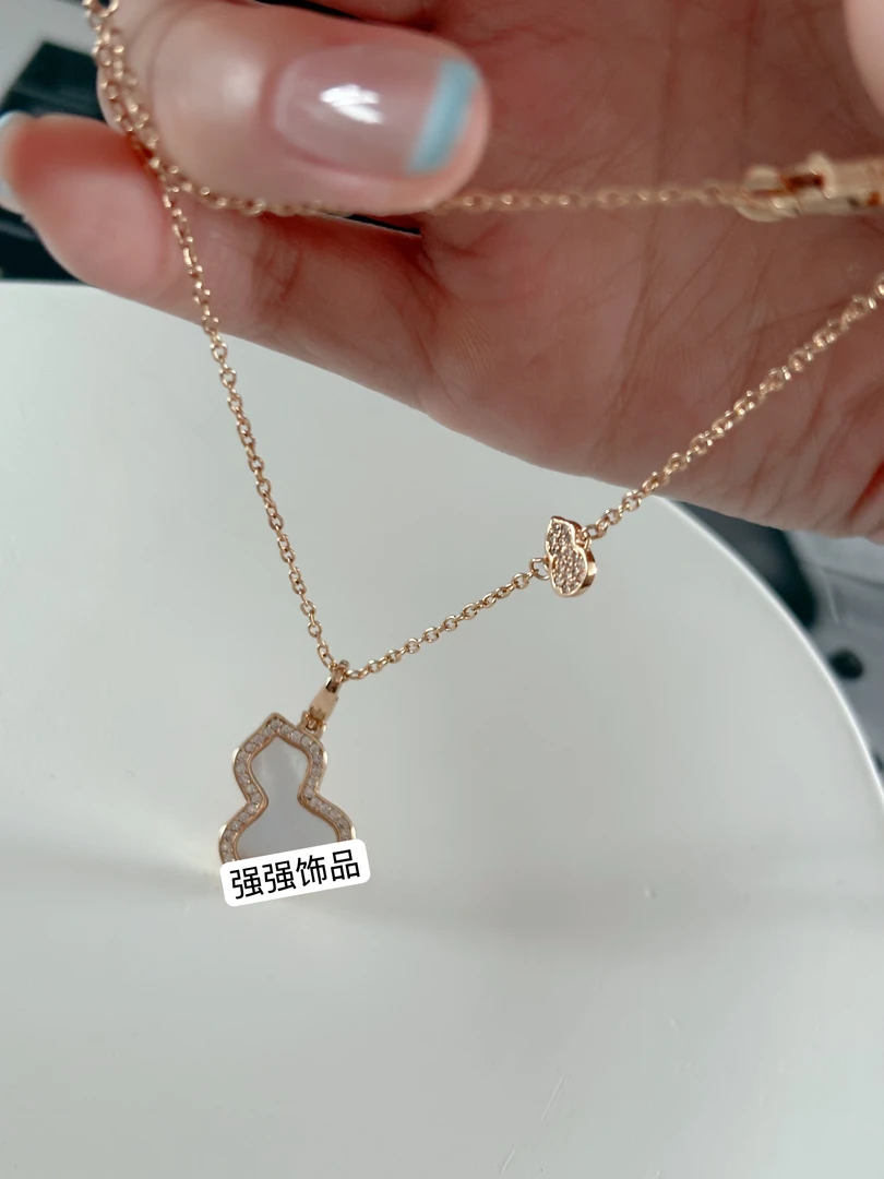 铜合金项链 白贝葫芦项链