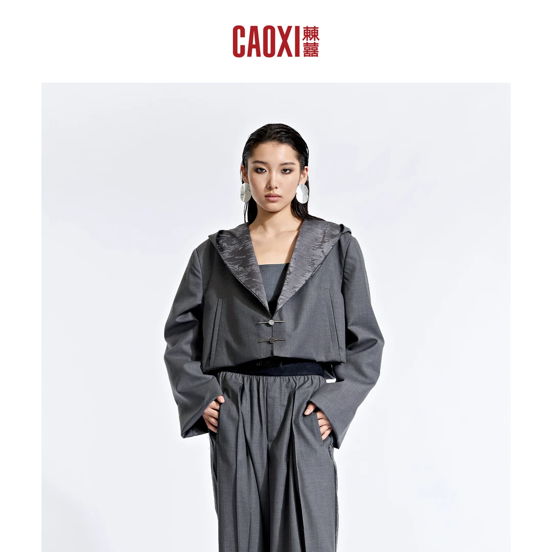 CAOXI㯥囍 羊毛连帽酷飒短款外套2025春季新款设计感西装女