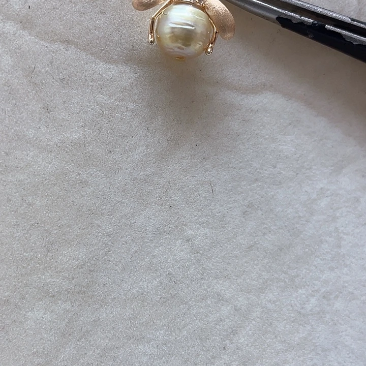 银S925镶嵌海水珍珠吊坠(不含链)