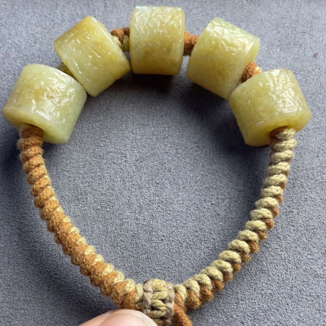 M***和田玉未镶嵌吊坠(不含链)