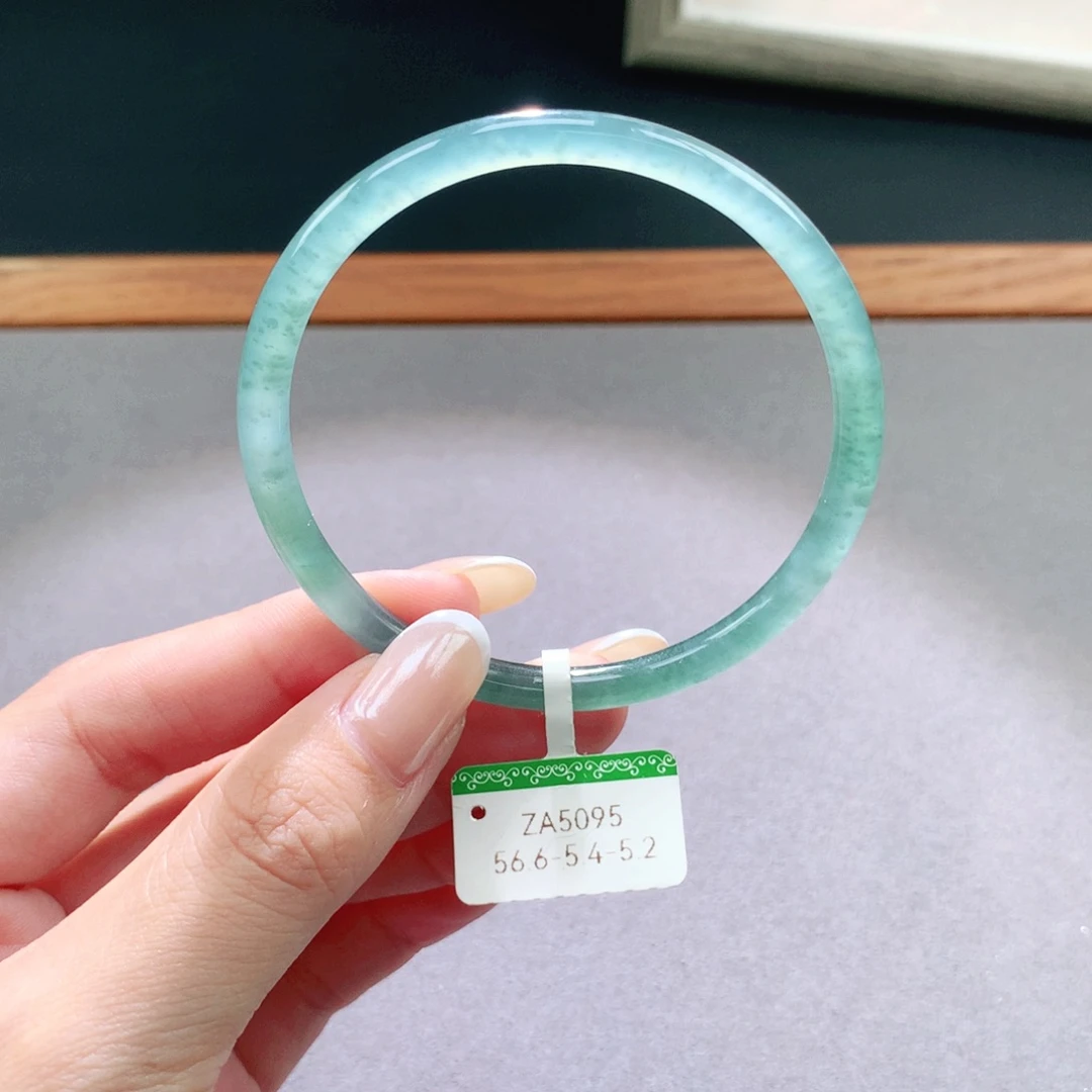 翡翠未镶嵌手镯天然