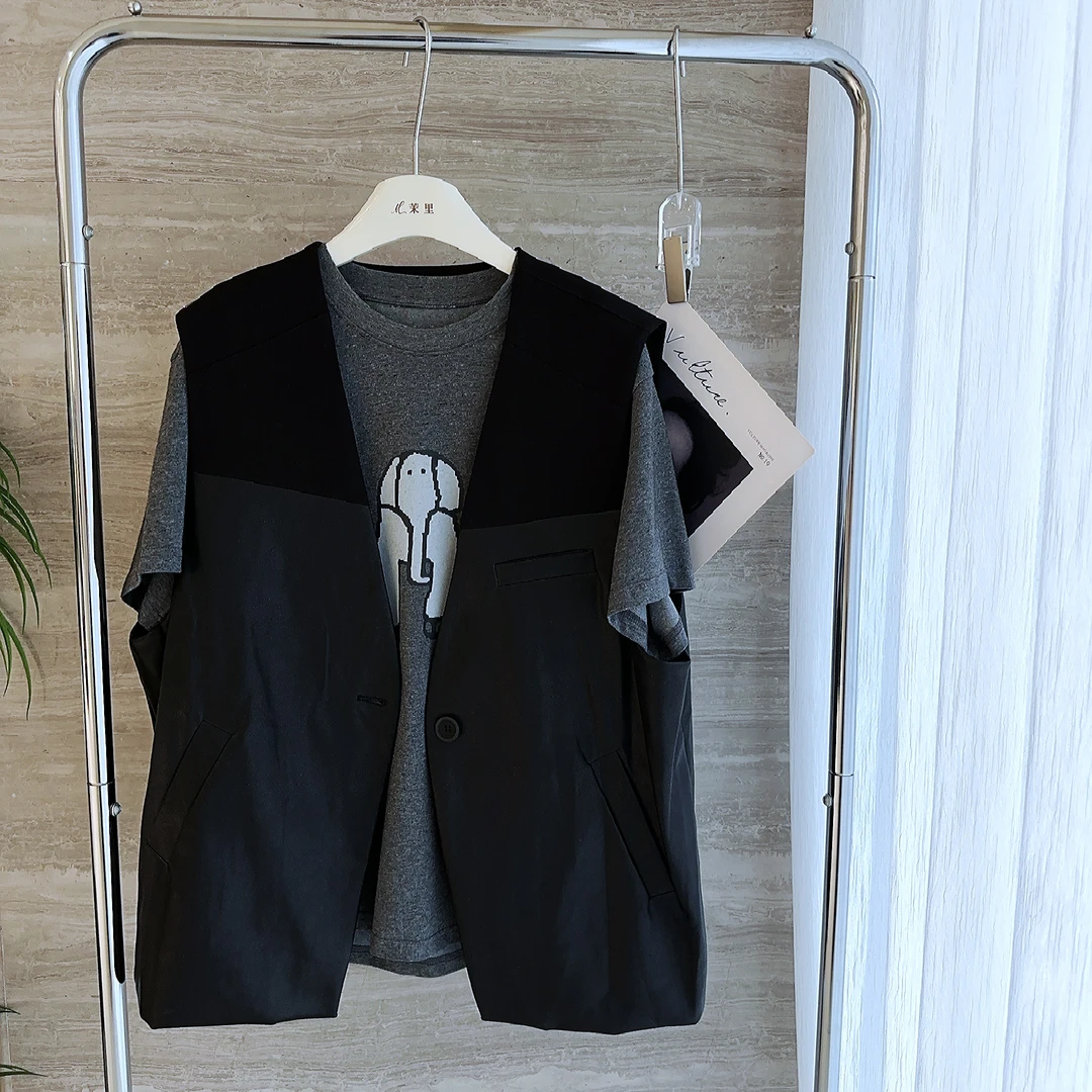 MOLI茉里微胖大码黑色V领通勤风拼接马夹