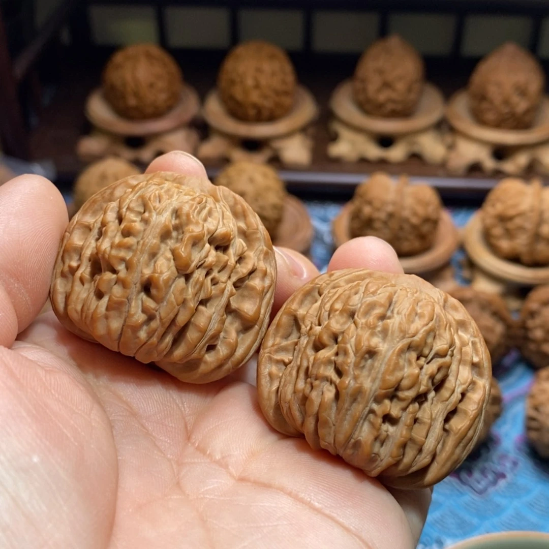 【闪购商品】文玩核桃吊坠保***圆汉高楼