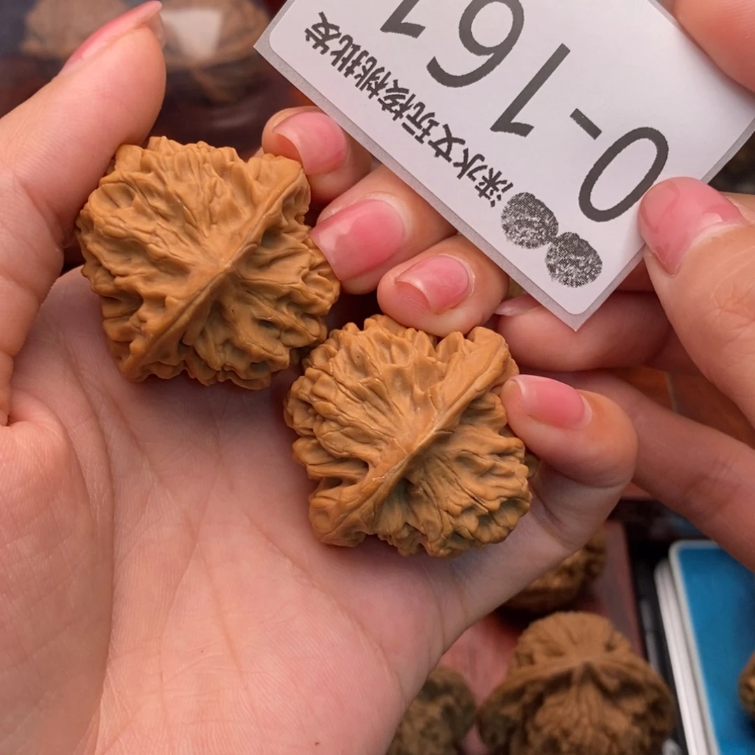 把件文玩核桃38秦闷