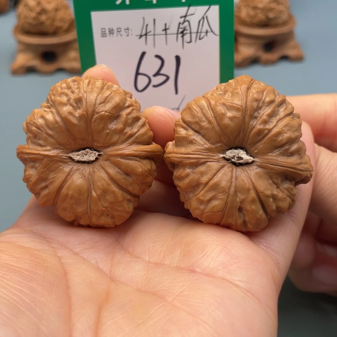 桃核把件文玩核桃