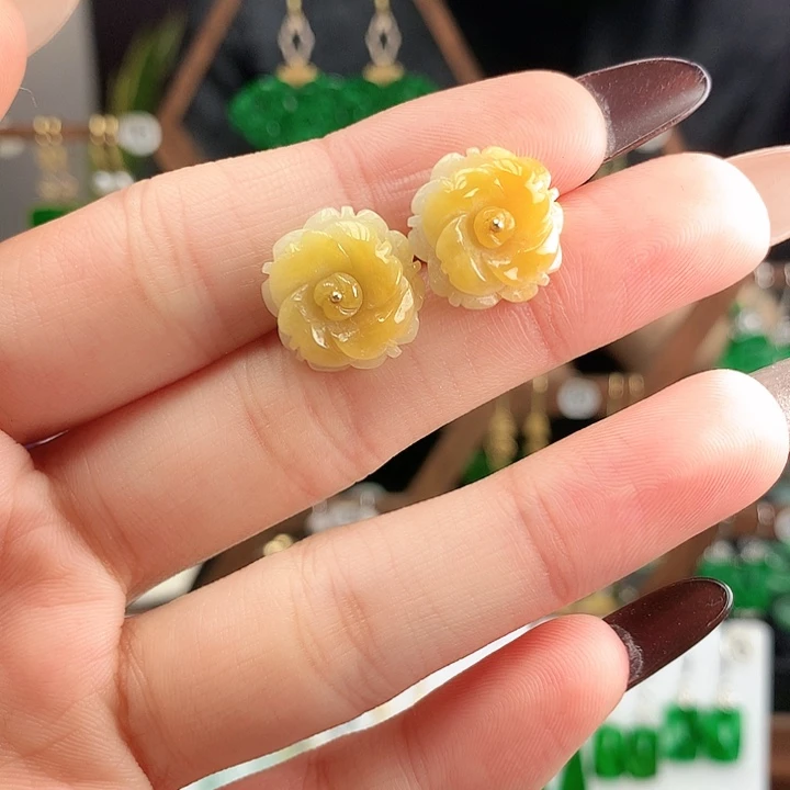 翡翠18K金镶嵌耳饰耳饰