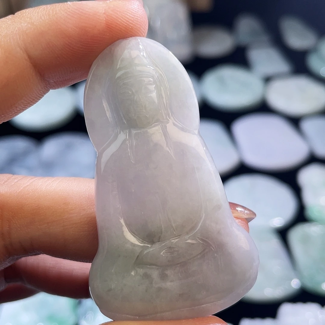 翡翠未镶嵌颈饰观音