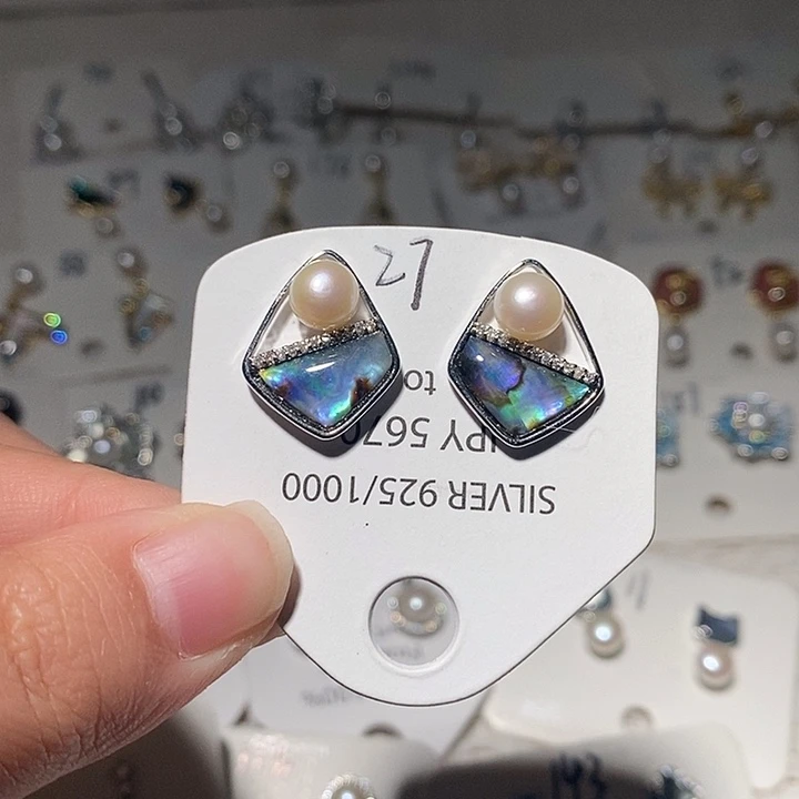 未镶嵌淡水珍珠耳饰