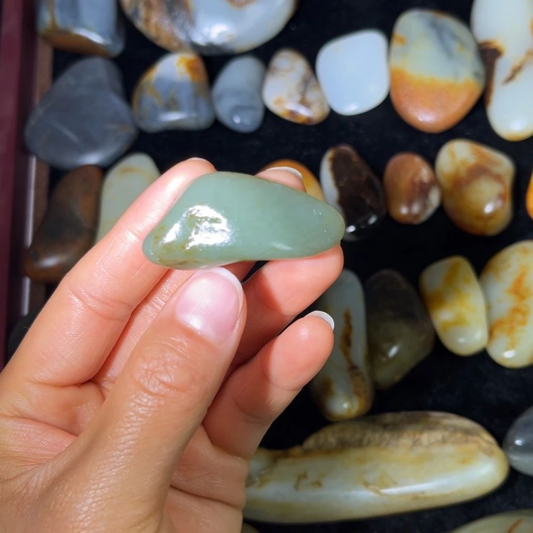 和田玉（糖玉）未镶嵌挂件20g