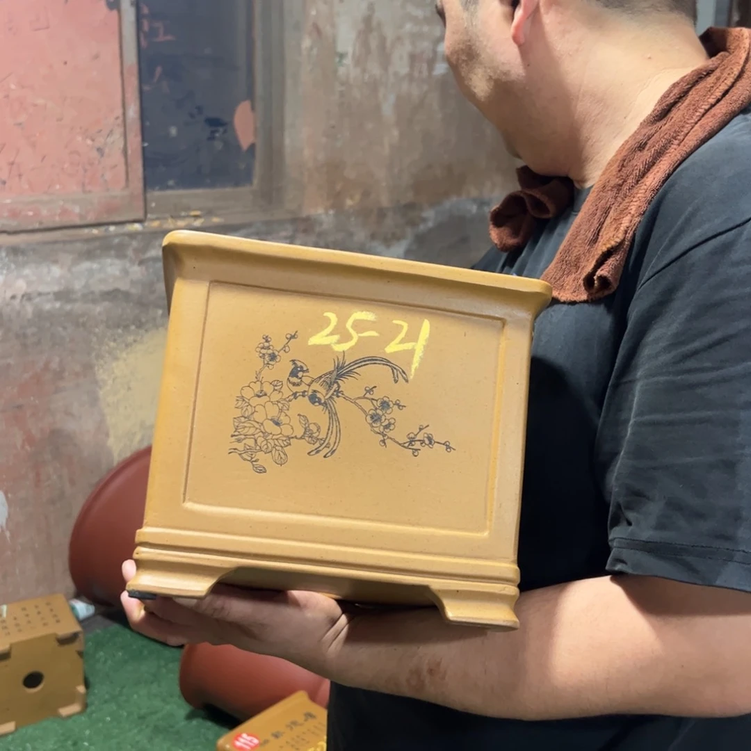 紫砂花盆紫砂花盆