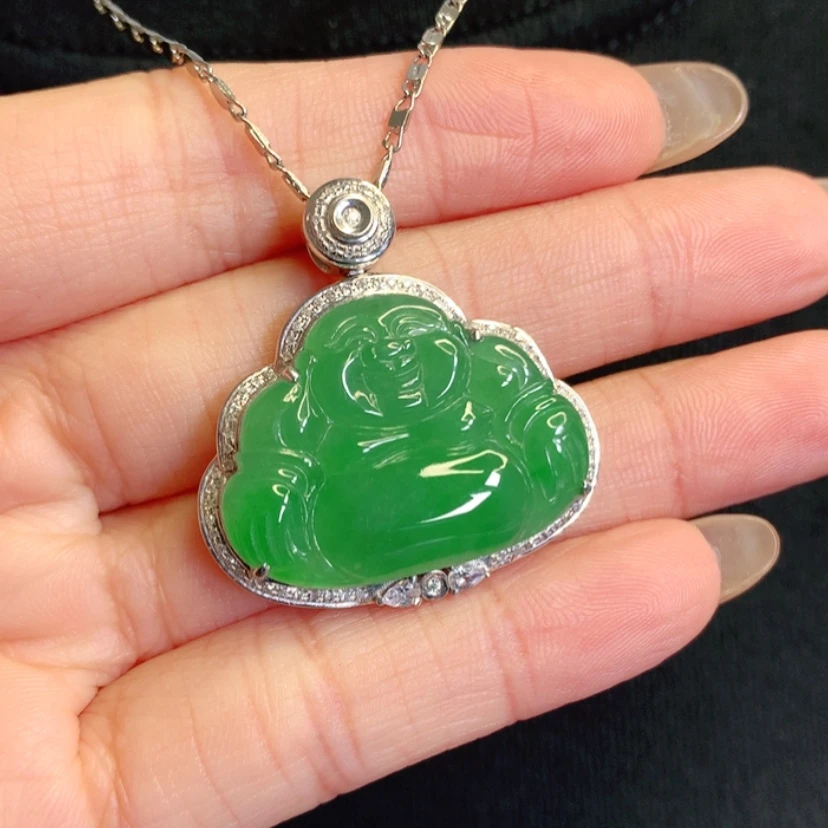 【闪购商品】颈饰18K金镶嵌翡翠佛公