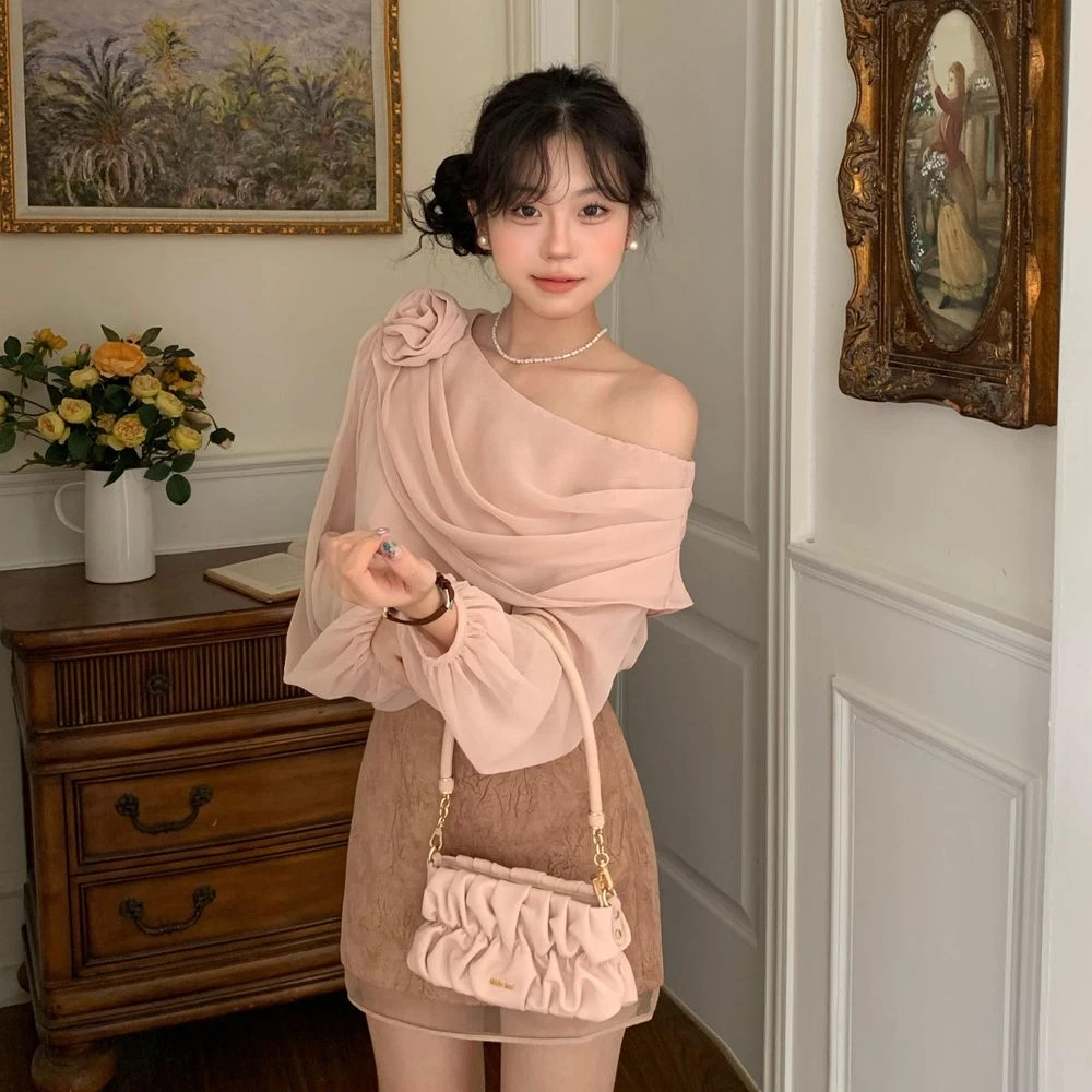 法式温柔立体花朵粉色雪纺小衫女春季新款设计感气质别致长袖上衣