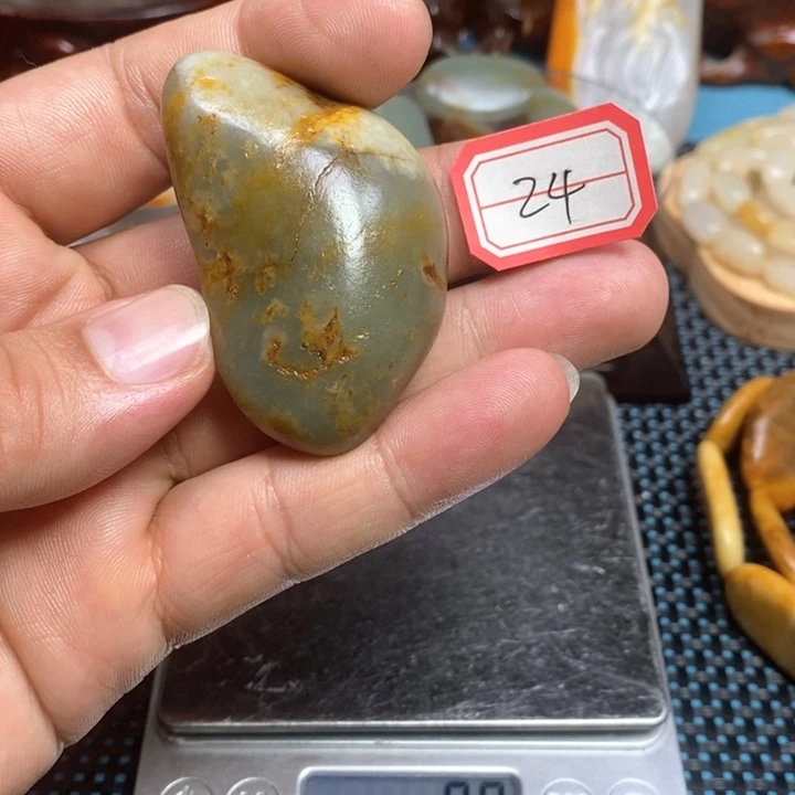 未镶嵌和田玉把件24