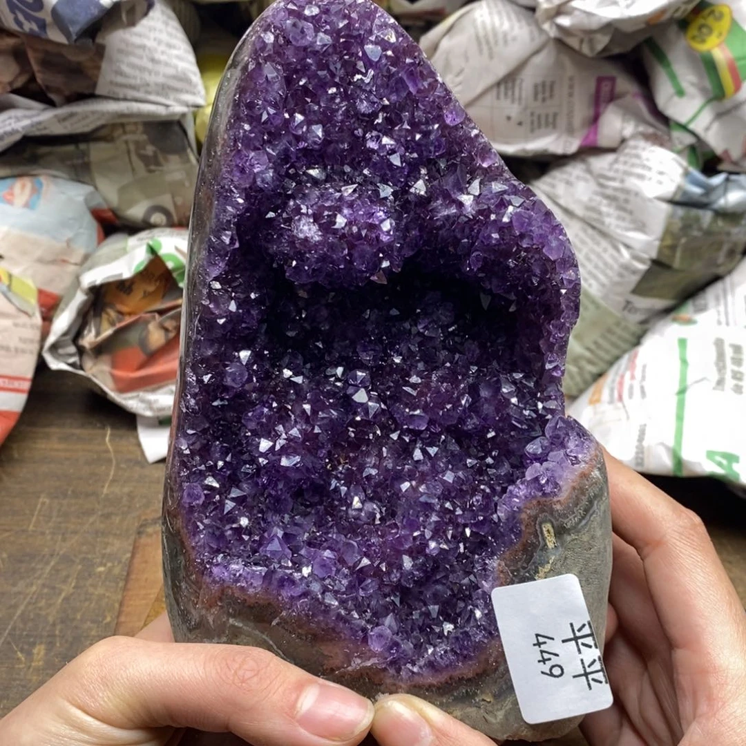 紫晶乌拉圭未镶嵌