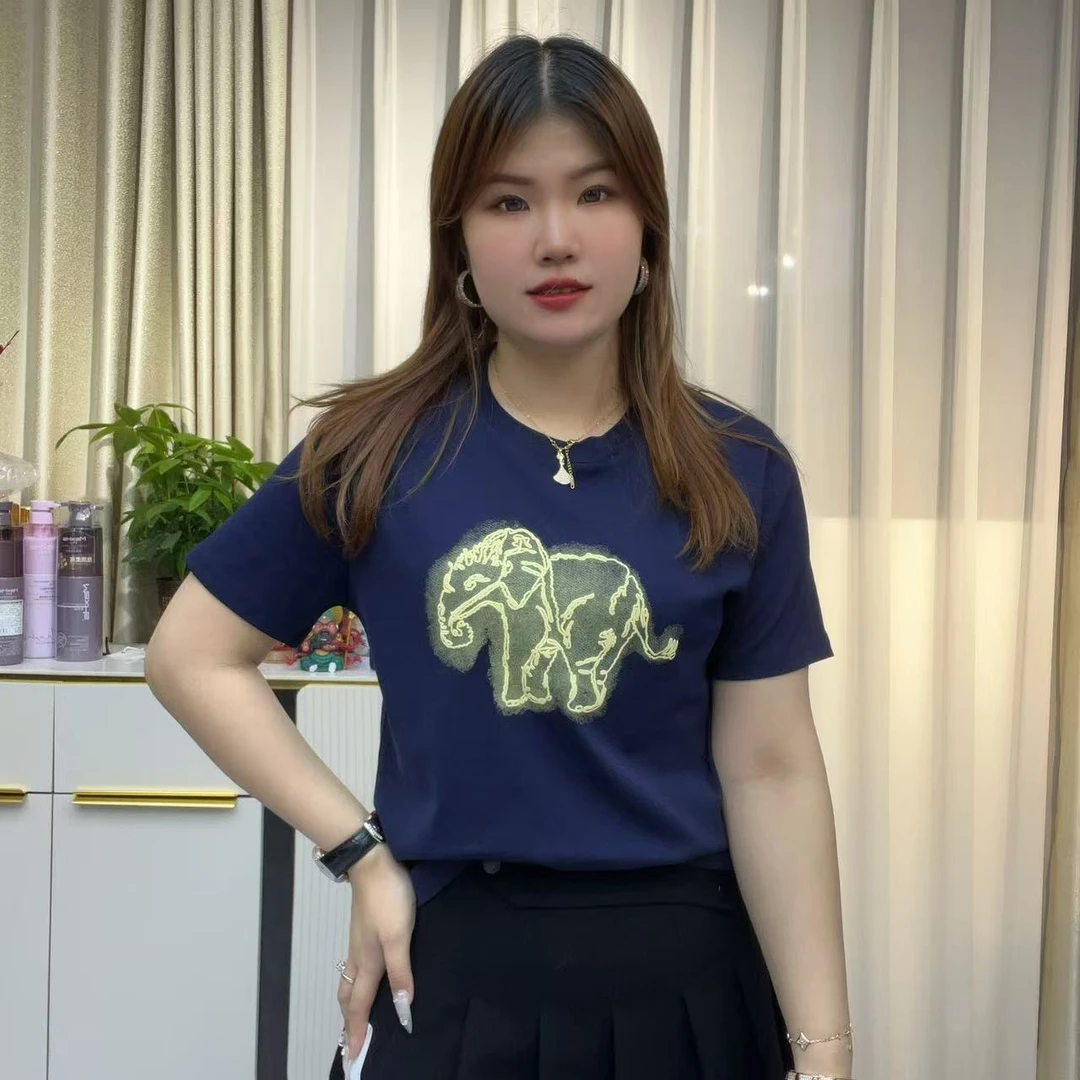 小鑫肝@现货浮力小象图案刺绣撞色简宁休闲百搭T恤 2227