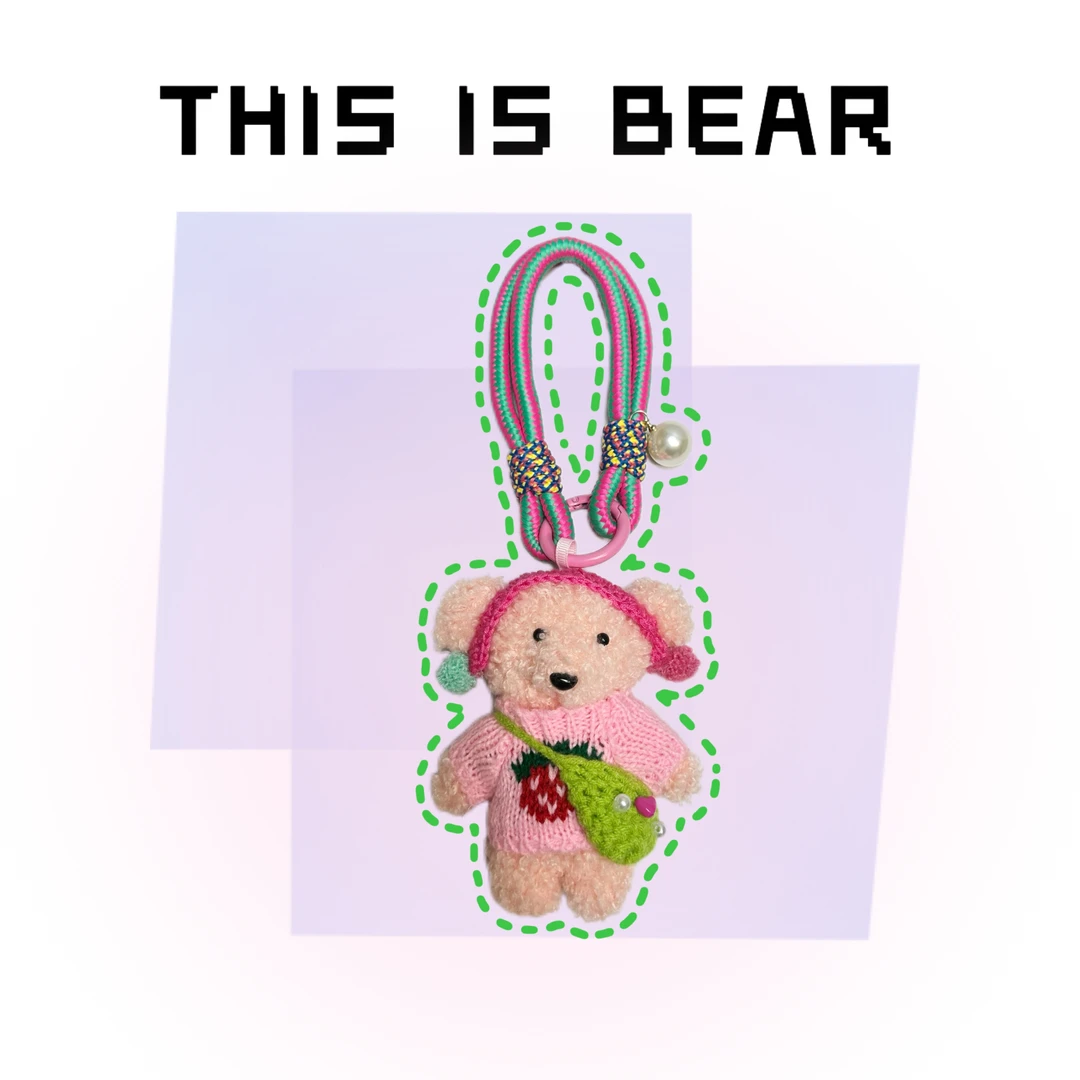 This is Bear•设计师原创包包挂件/手机挂饰/车挂/粉毛衣A62