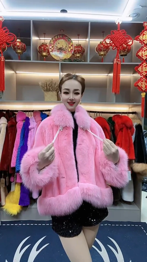 “一抹缤纷”进口天鹅绒整貂皮大衣女狐狸毛领水貂毛皮草气质减龄