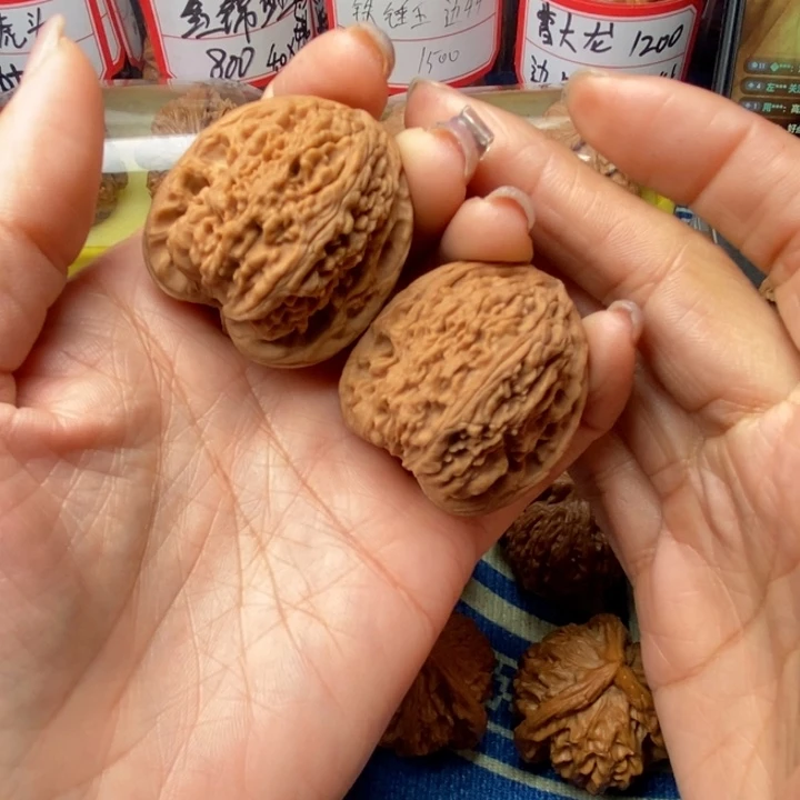 桃核吊坠南疆石37全品