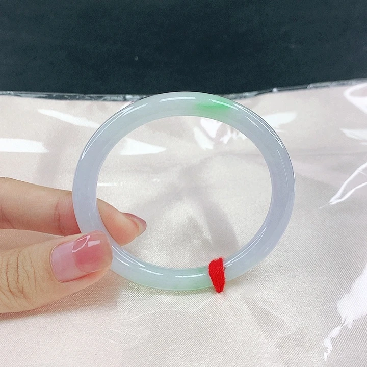 翡翠未镶嵌手镯圈51，04243